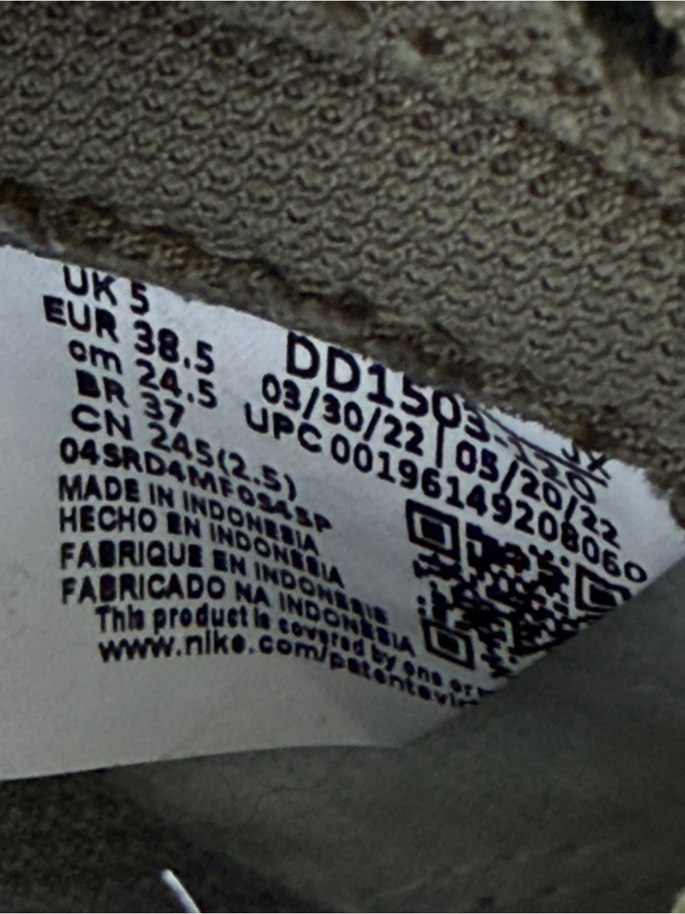 Nike Dunk Low - Medium Olive - Picture 8 of 9